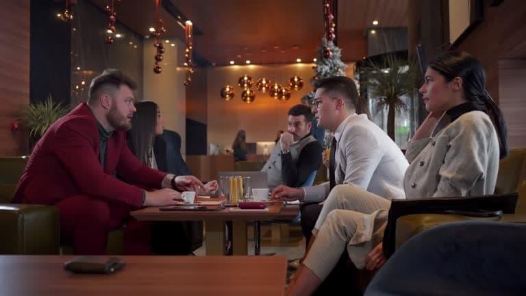 12000 Züge Vapes vs vuse e cigarette reviews - In-Depth Performance, Flavor and Value