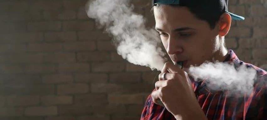 e-cigarette news roundup and buying guide to the best electronic cigarette uk models for vapers
