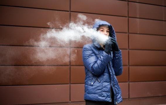 đá gà trực tiếp live streams and juul e-cigarette trends in youth culture, health impacts and legal outlook